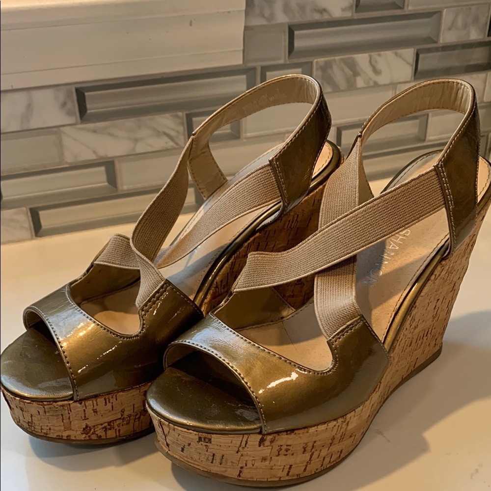 Wedge Sandals - Gold - Picture 2 of 11
